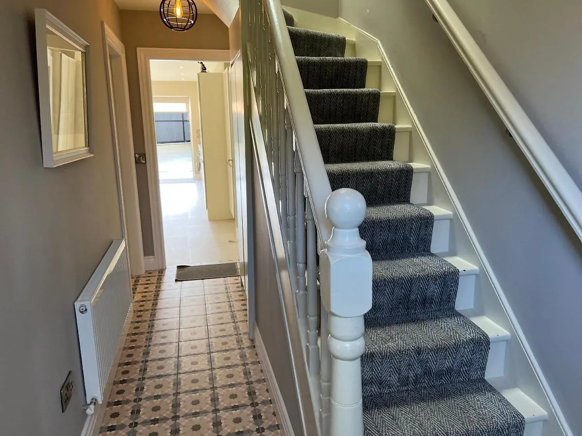 Сasa de vacaciones Villa Charming Cosy 4-Bed House In Killarney
